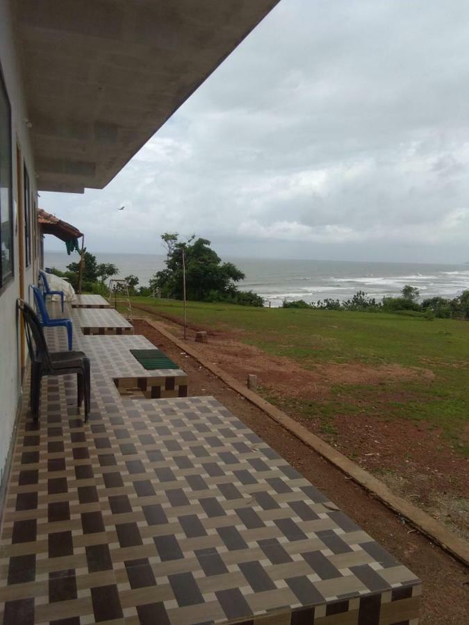 เอ็มจี คอตเทจ แอนด์ ดอร์มิทอรี Hostel โกการ์นา ภายนอก รูปภาพ